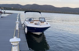 2019 Bayliner 23' Powerboat! Enjoy this amazing season with friends and family!