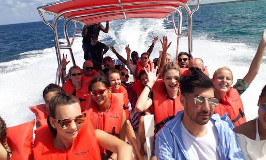Location de bateau rapide motorisé de 27 pieds à Los Melones, République dominicaine