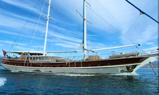 Sailing Turkish Gulet for 30 Passengers Ready to Book in Muğla
