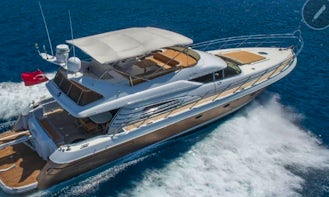 Luxury Motor Yacht for 6 Passengers in Muğla, Turkey