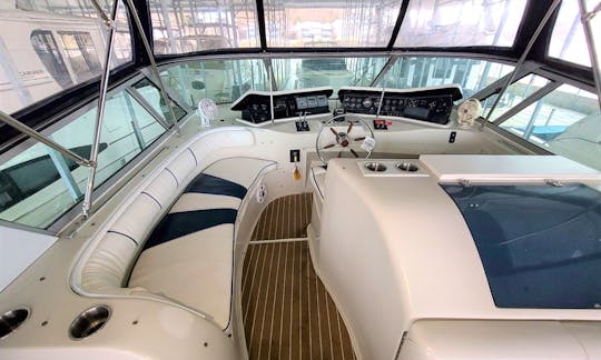 Large Yacht - Bluewater Coastal Cruiser 50 For Entertaining in Washington, DC
