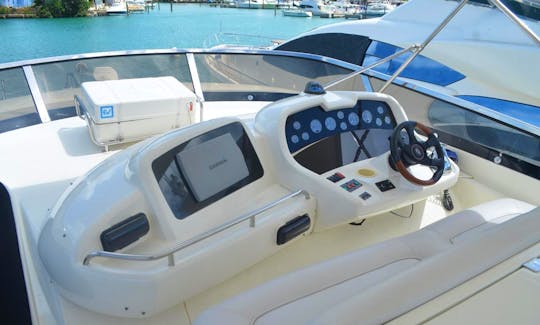 Luxury Sunseker 74 Power Mega Yacht in La Romana