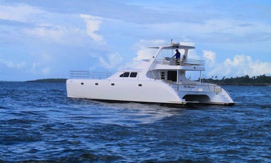 50ft No Worries Power Catamaran Rental in La Romana, Dominican Republic