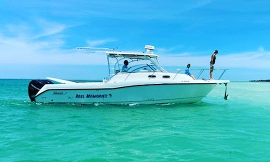 32' Boston Whaler Conquest with large cabin & AC, in lower Florida Keys