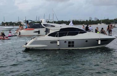 42' Azimut Luxury Motor Yacht for Charter in Miami, Florida