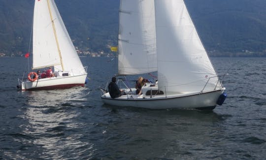 Meteor 20ft Sailing Cruiser for Rent in Italy