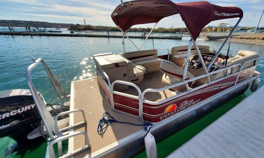 Barge de fête Awesome Sun Tracker 20 DLX, économique en carburant, Lake Havasu City