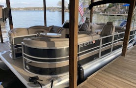 Cruise and Play on Lake Norman in a Sylvan Pontoon!!