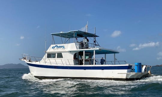 1979 62 Defender Boat Charter na Cidade do Panamá, Panamá