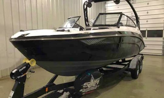 2017 Yamaha 212X Wakeboat for Rent or Charter in Herriman