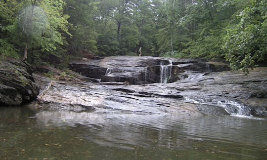 Sightseeing to the falls with a minimum 3 hour booking. Water level permitting.