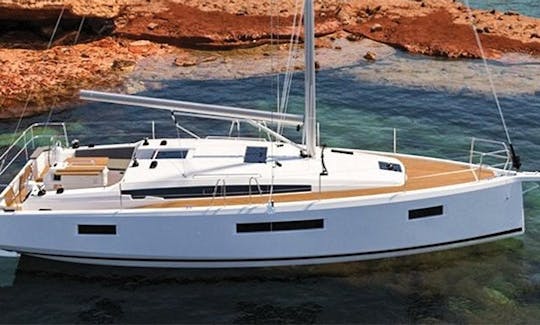 Anika Sun Odyssey 410 Cruising Monuhull Charter in Biograd na Moru, Croatia