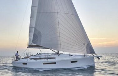 Anika Sun Odyssey 410 Cruising Monuhull Charter in Biograd na Moru, Croatia