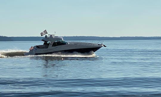 Passeios de 55 minutos do Sea Ray Sundancer no Rio Potomac