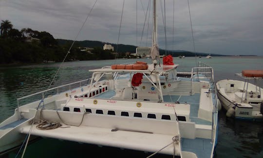 Ocho rios Catamaran group boat rentals