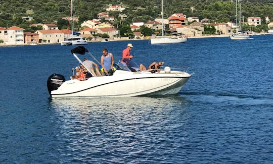 Quicksilver 605 Sundeck Rental in Trogir, Croatia
