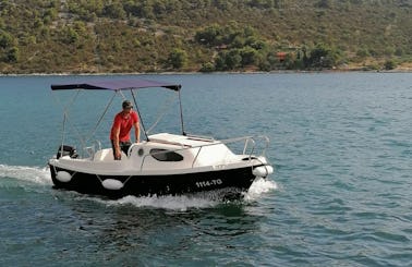 Rent a License Free MSport 500 Powerboat in Vinišće