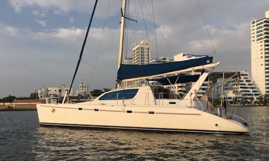 Experiência memorável neste catamarã Leopard 47