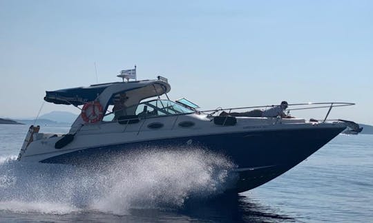 Location de yacht à moteur Sundancer avec skipper à Lefkada, Grèce