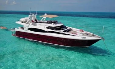 Méga-yacht Dyna Craft Power de 80 pieds avec jacuzzi 