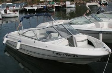 2002 Bayliner Bowrider 23' Powerboat in Kato Agios Markos