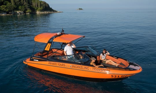 Maxum HOURLY RENTAL in Rovinj