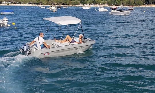 Roto 450 Day Boat in Rovinj, Croatia