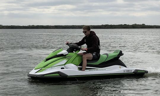 Mínimo de 3 días** 2 motos acuáticas Yamaha Waverunner 2021 | Lago Tawakoni