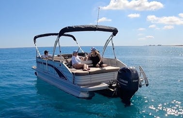 Luxury Pontoon with Captain - Jupiter, Hobe Sound, Peanut Island