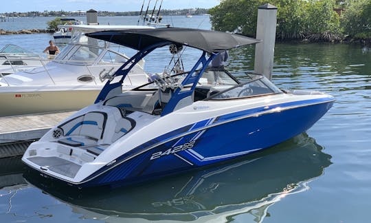 Enjoy A Day Cruising Hollywood Florida Aboard Yamaha 242x E-series Bowrider!