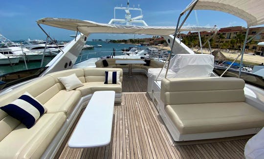 101 Azimut Mega Yacht for Tulum - Cancún with land pickup service