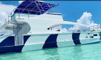 Luxury Party Boat in Boca Chica
