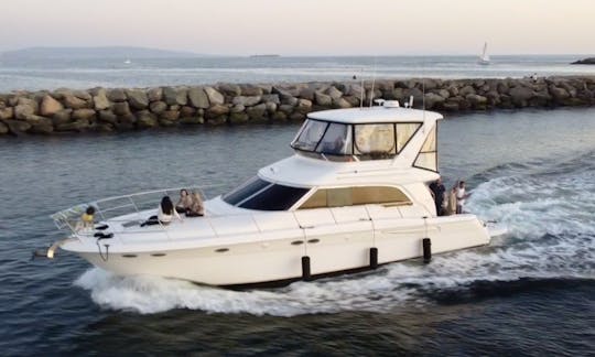 SeaRay-480 Yacht for Rent in Marina del Rey (Sunset Cruises)