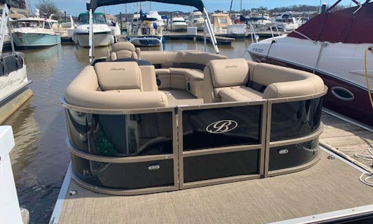 Come Enjoy Our Brand New 2021 Bentley Pontoon on the Potomac River (The Illustrious)