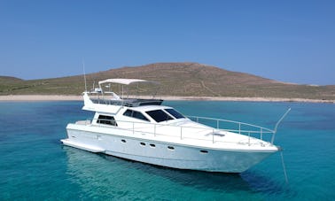 Luxury Ferretti Altura 52s 