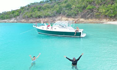 37' Mainship em Jolly Harbour Marina