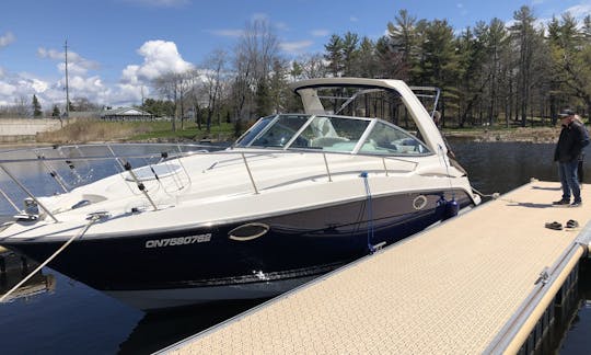 30' Monterey Motor Yacht in Georgian Bay