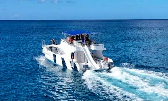 Elegant and Luxurios Cruise In Punta Cana! Reserve it to make your party private and VIP glamour!