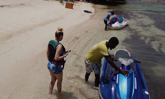 Jet ski in ocho rios  mahogany