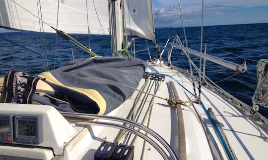 Beneteau First 32 Sailing Boat for Rent in Hamble-le-Rice