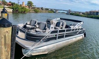 Silverwave 23' Pontoon Rental from Downtown Tampa Area / See the City Lights with Evening Rentals are available!