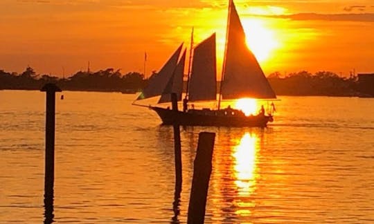 Private Schooner in NY