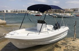 Enjoy the pleasure of Ibiza! Rent and Navigate a boat without license!