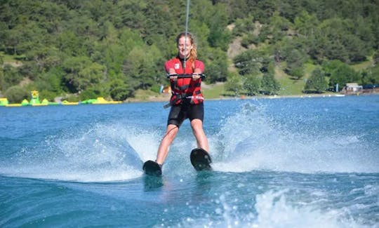 Aula de wakeboard ou esqui aquático em Ibiza