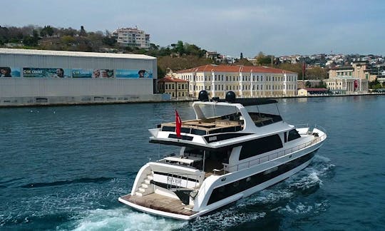 Experience Luxury Yachting in Muğla with 25 people motor yacht!