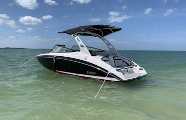 24ft Yamaha 242SE Bowrider in Clearwater, St. Pete and Tampa area