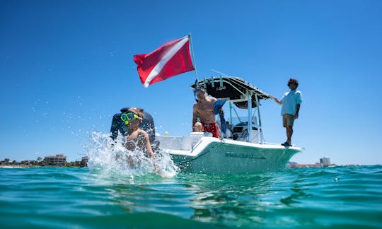 Snorkeling Adventure in Destin on Seahunt Triton 21' Center Console