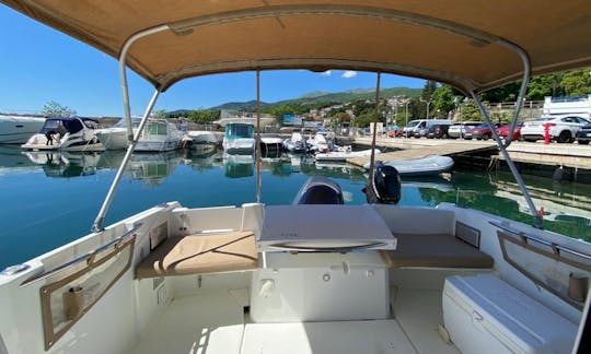 24' Jenneau Merry Fisher 755 Motor Yacht in Icici