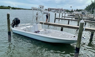 Gorgeous 24' Yellowfin Cruise for groups up to 6 person in Gulfport, Florida