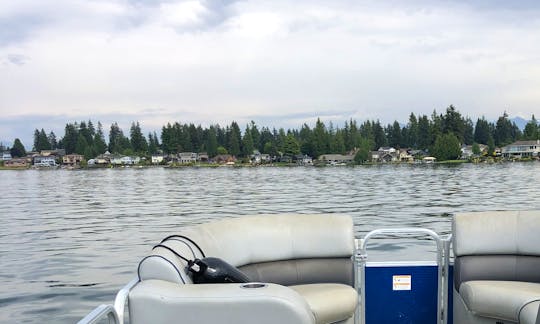 Pontoon Boat for Rent on Lake Tapps